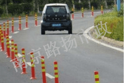 警示柱